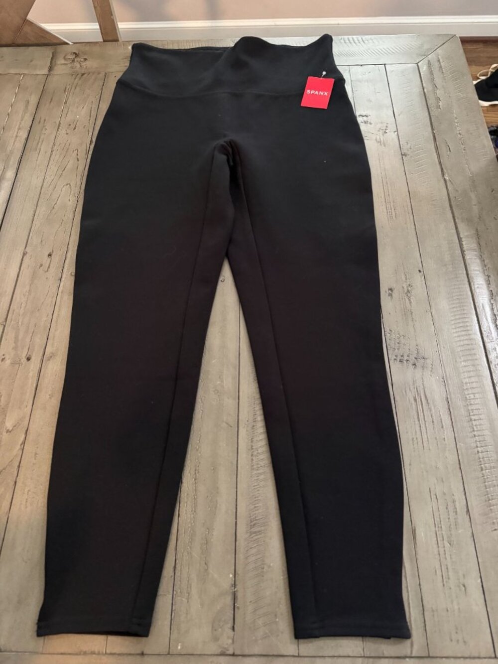 NWT SPANX Ponte Shaping Leggings Black Size Large